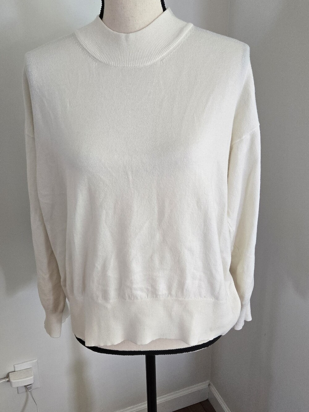 A New Day Womens Basic Cream High Neck Sweater Medium